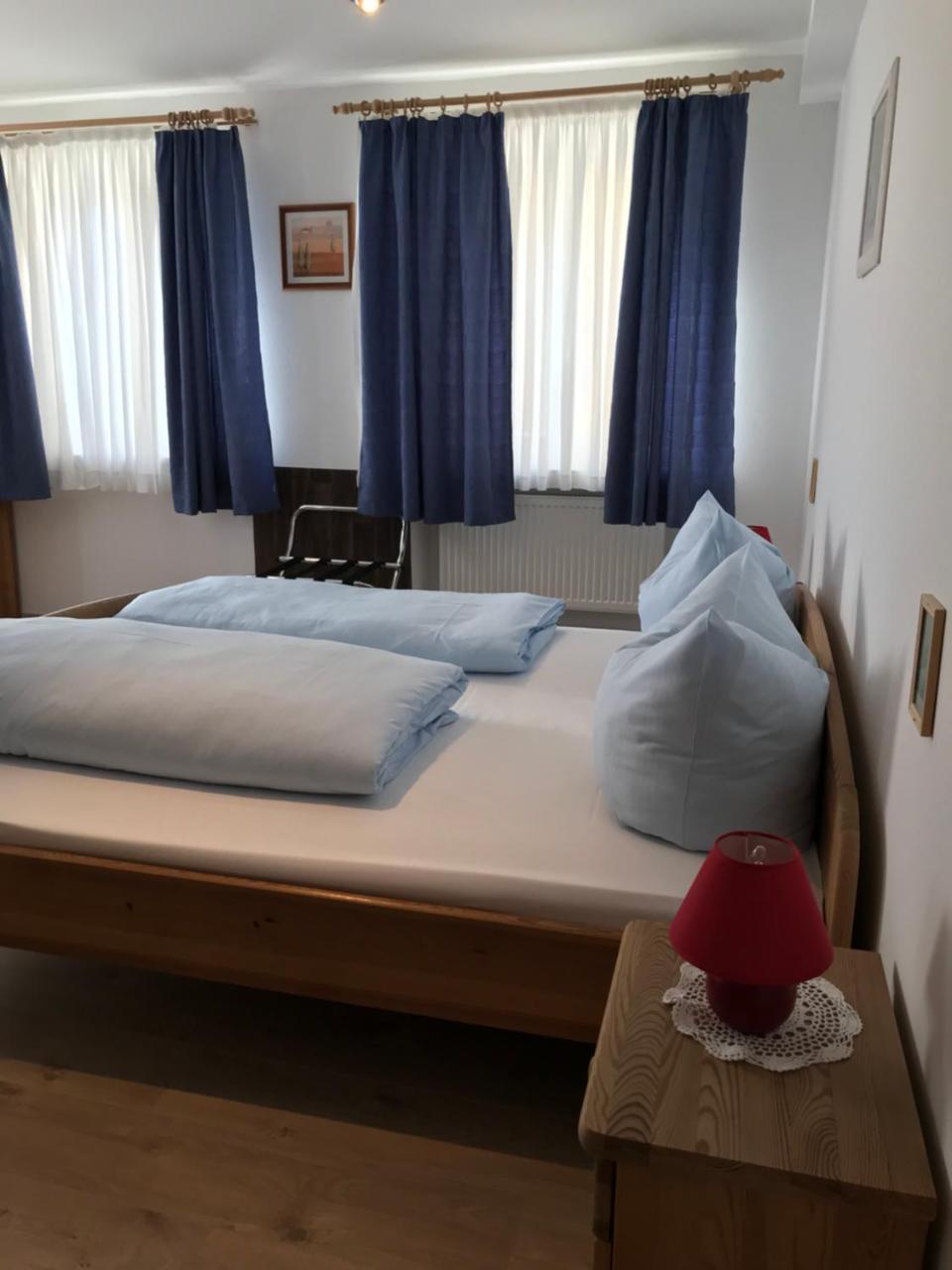 Hotel Guntia Boardinghouse ギュンツブルク エクステリア 写真
